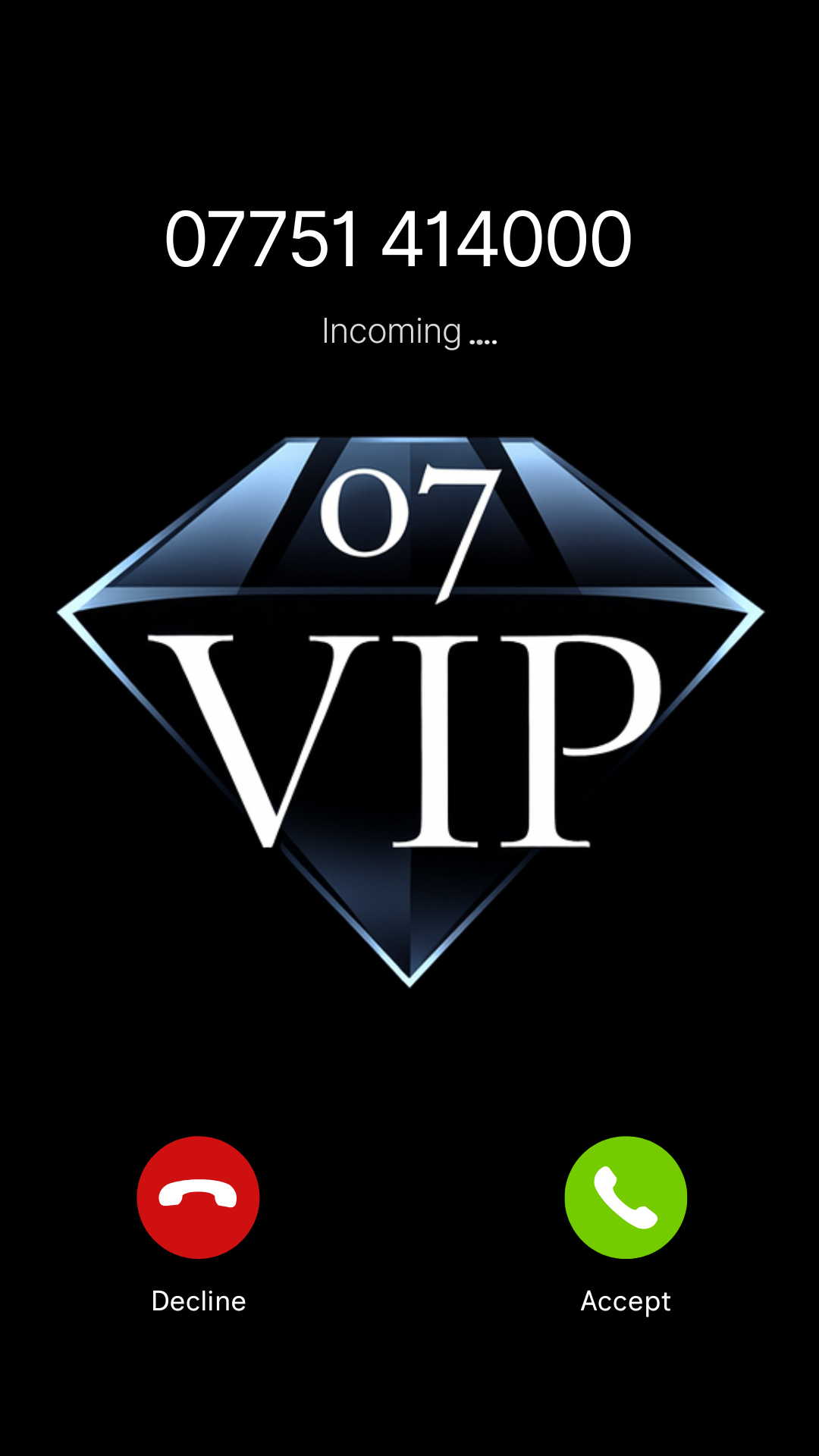VIP UK mobile number {{ product.title }} on incoming call screen – premium memorable phone number