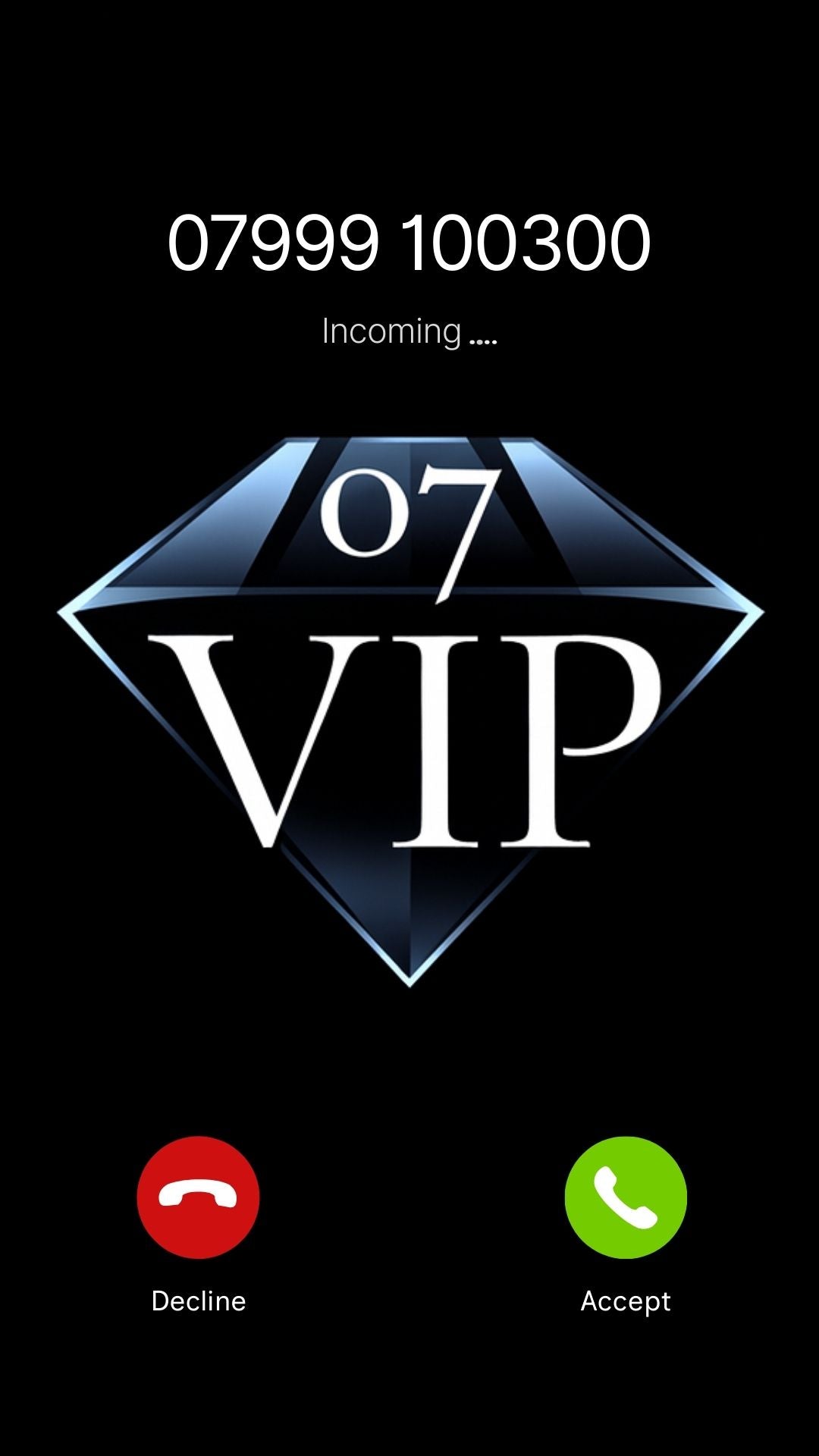 VIP UK mobile number {{ product.title }} on incoming call screen – premium memorable phone number