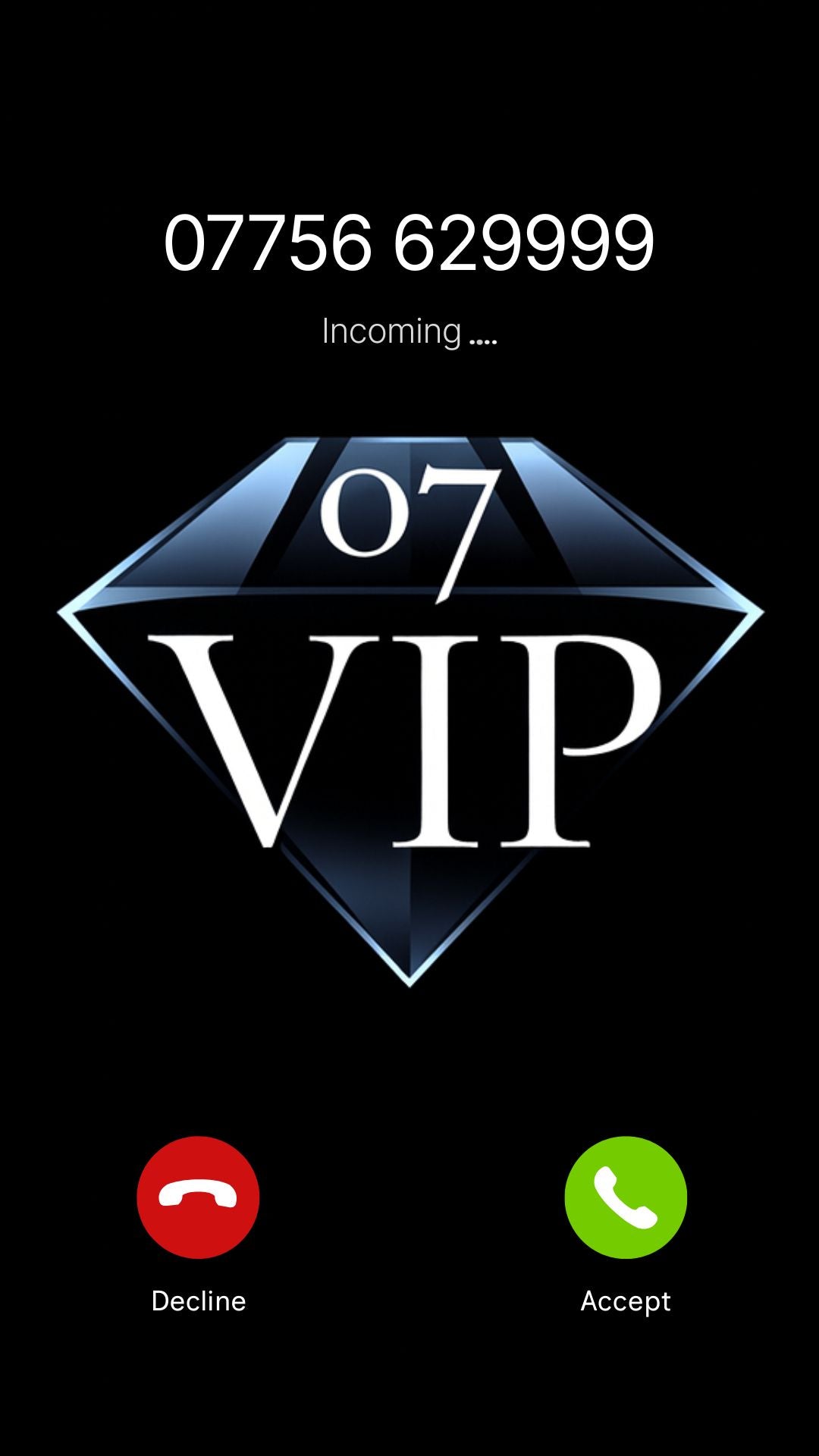 VIP UK mobile number {{ product.title }} on incoming call screen – premium memorable phone number