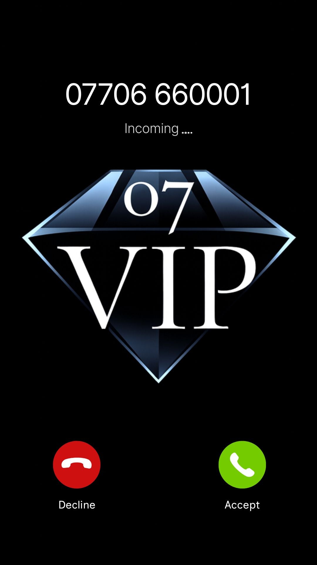 VIP UK mobile number {{ product.title }} on incoming call screen – premium memorable phone number