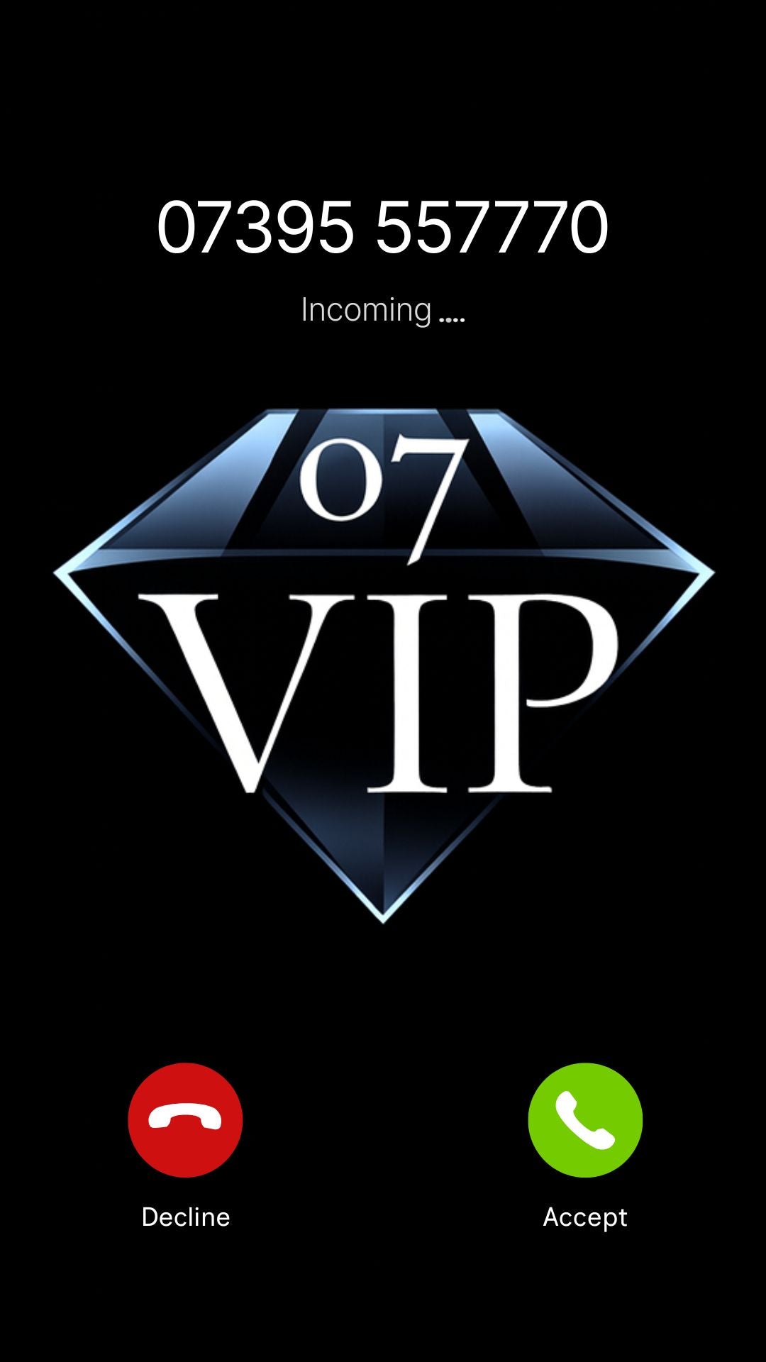 VIP UK mobile number {{ product.title }} on incoming call screen – premium memorable phone number